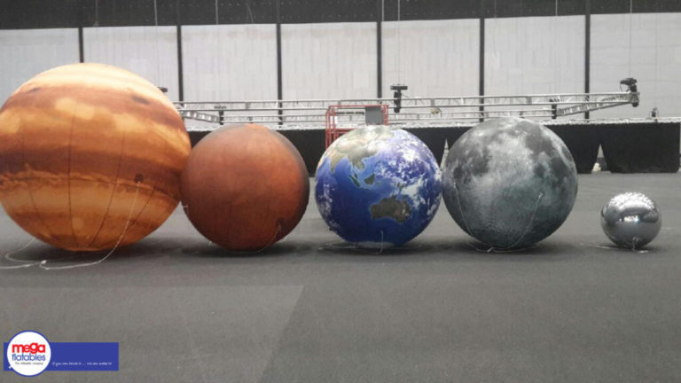 Giant Inflatable Planets