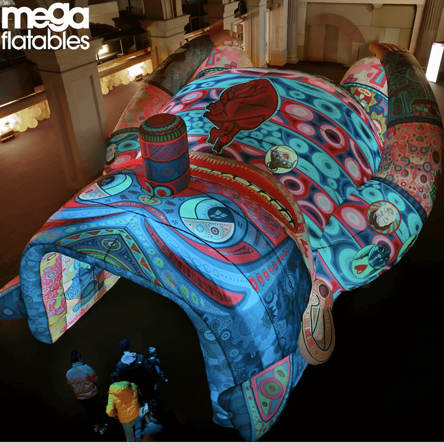 Tunnel at the balloon Musuem